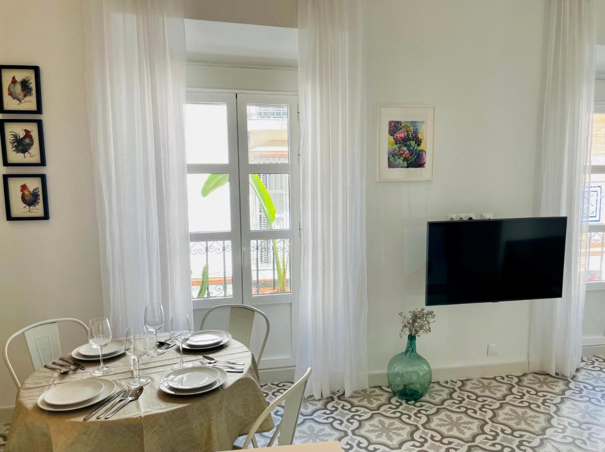Modern Apartment In The City Centre, La Alameda Sevilha Exterior foto